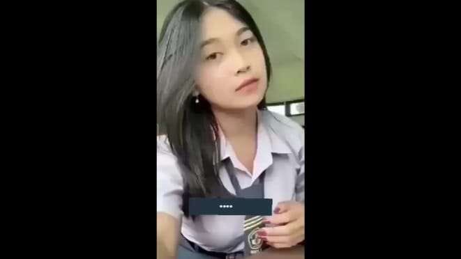 Bokep SMA Gadis Cantik Tocil Ena Ena Sama Pacar