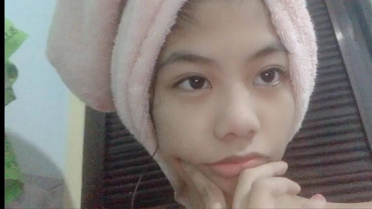 Bokep SMP Auliya ABG Cantik Pamer Toket Body Mulus